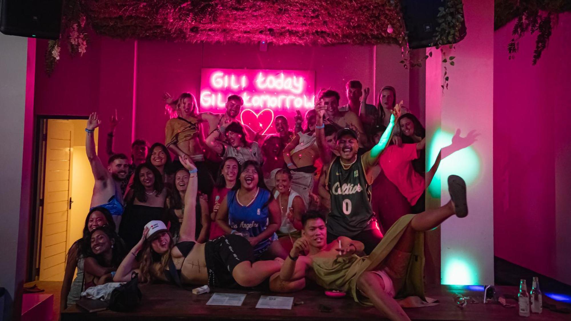 Atlas Gili Party Hostel Gili Trawangan Zewnętrze zdjęcie